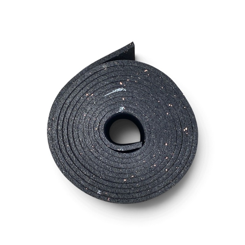 Neslystantis guminis kilimėlis 8mm 25cm x 5m kroviniams