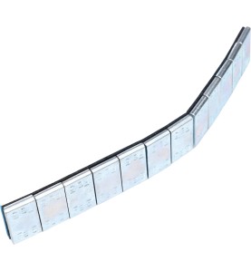 Pojedynczy pasek ciężarków klejonych 60g (12x5g) widoczny z profilu