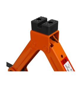 Zbliżenie na gumową nakładkę podnośnika trapezowego KD3526