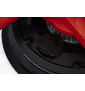 Zbliżenie na mechanizm blokady tarczy szlifierskiej KD3132