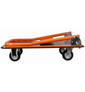 Spód wózka platformowego KD3091 z widocznymi czterema kołami