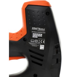 Zszywacz elektryczny KD10519 zbliżenie na tabliczkę znamionową z parametrami technicznymi
