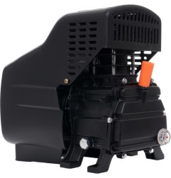 KRAFT&DELE 265L/perc 2,5kW KD1295 légkompresszor - oldalnézet a fejről és a burkolatról