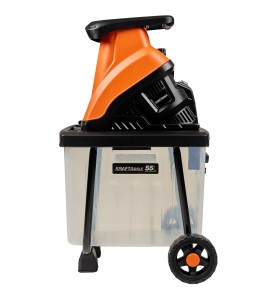 Rozdrabniacz do gałęzi 3000W KD5212 ustawiony w pozycji roboczej