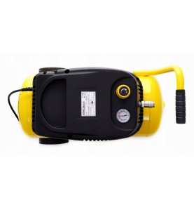 Kompresor bezolejowy 24L KD1416 widok z góry na manometr i regulator