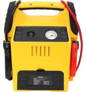 Jump starter KD1921 - widok na tylną część obudowy z manometrem