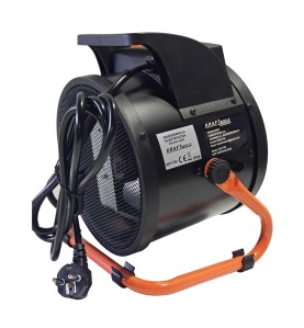 Nagrzewnica elektryczna KD11728 z widocznym przewodem zasilającym i tabliczką znamionową